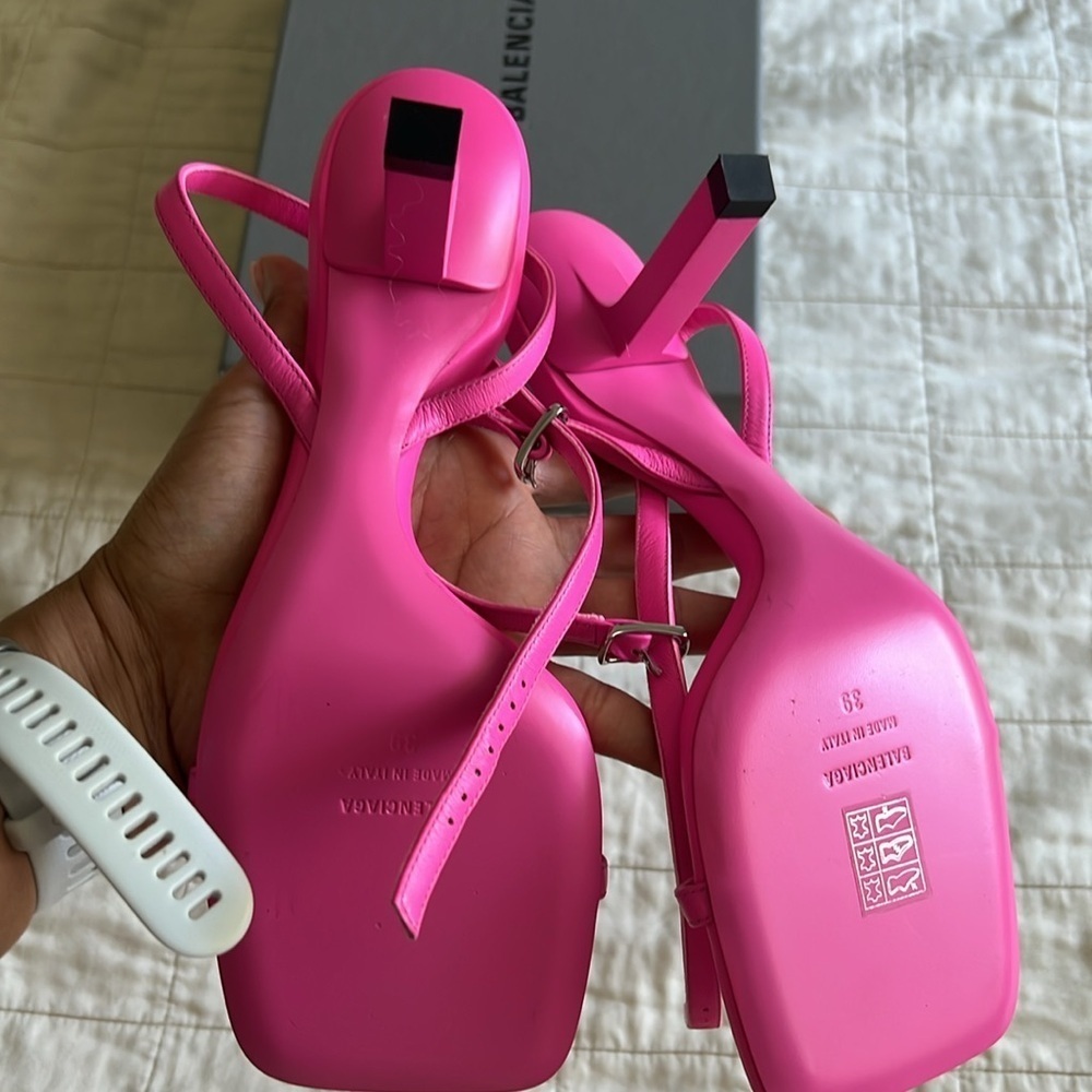 Balenciaga Void Calfskin Pink Sandals - Picture 7 of 14